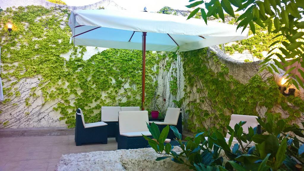 Hotel Bellavista S'Archittu Eksteriør bilde
